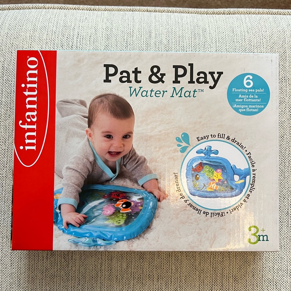 Pat & play water mat